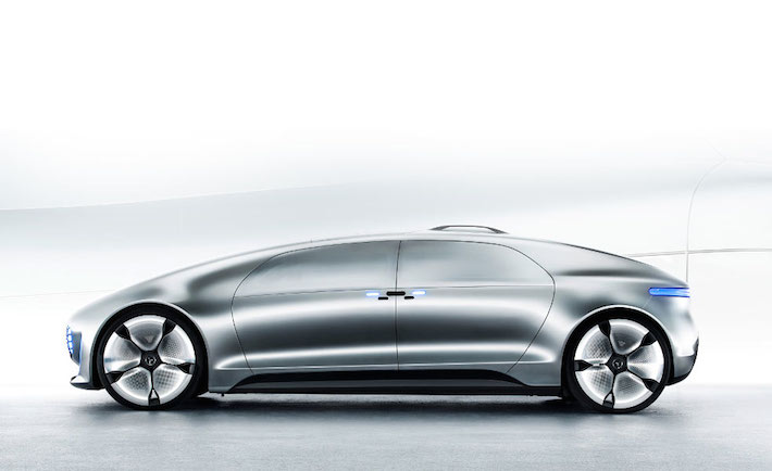 Mercedes-Benz-F-015-Luxury-In-Motion-Automobile-Car-Germany-USA-2015-TBTC-G-Communication-04