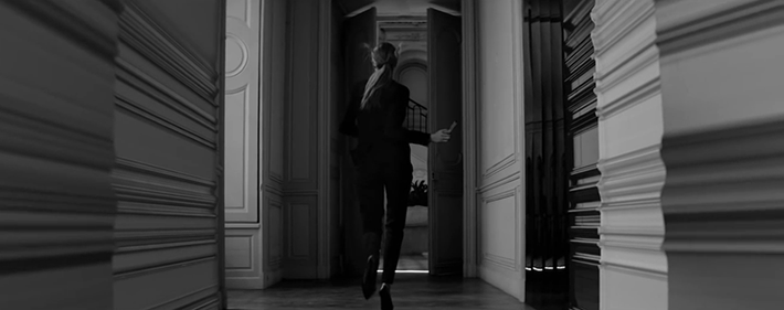 Trop Bon Trop Com - #TBTC Yves Saint Laurent : Augmentez le volume. Entrez dans la légende.