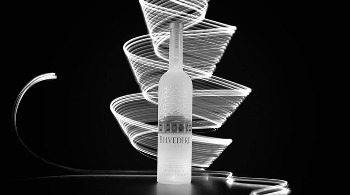Trop Bon Trop Com - #TBTC Belvedere Vodka : Eclaire la nuit