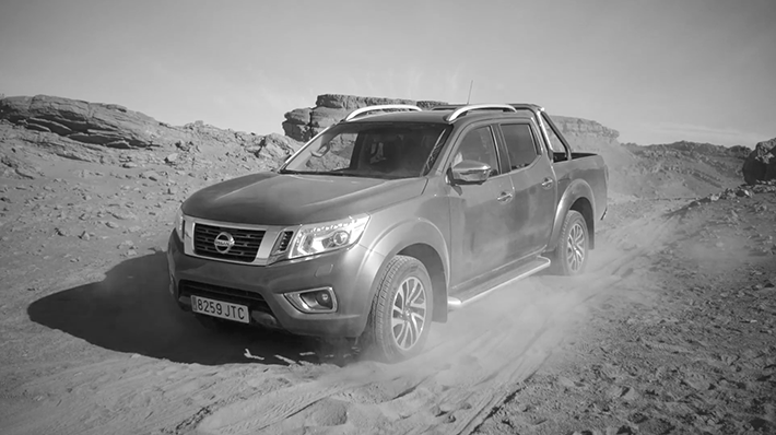 Nissan : Rumble in the desert